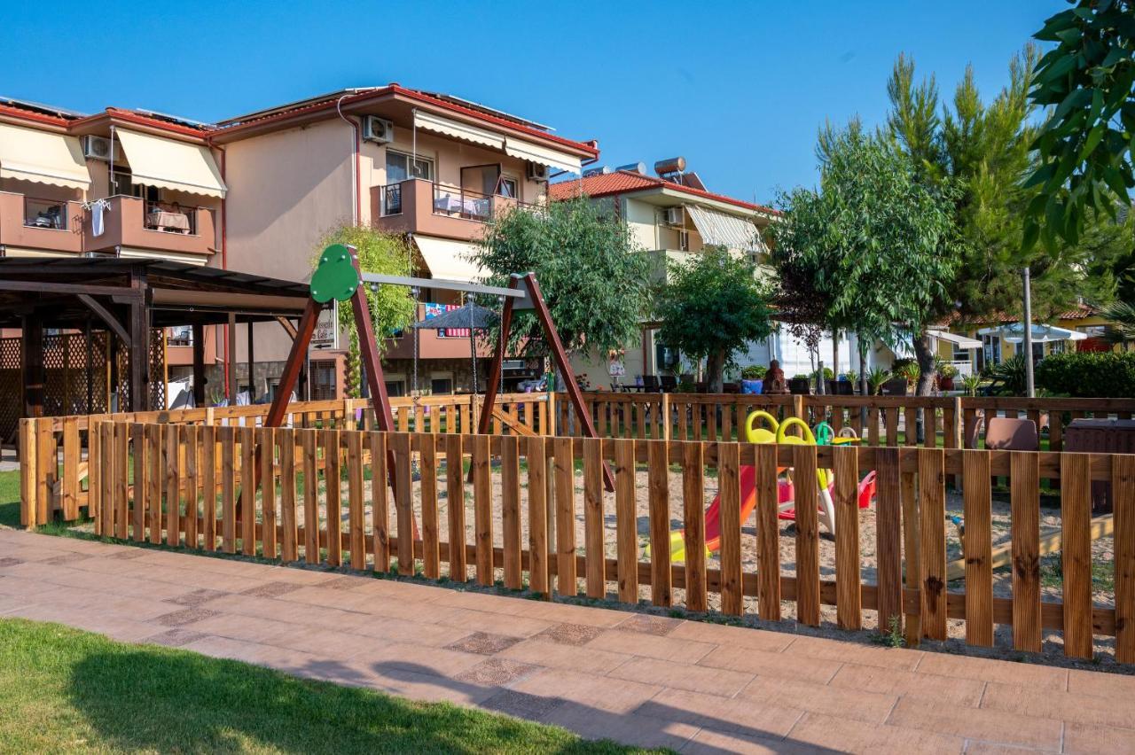 Castro Deluxe Apartment Toroni Exterior photo