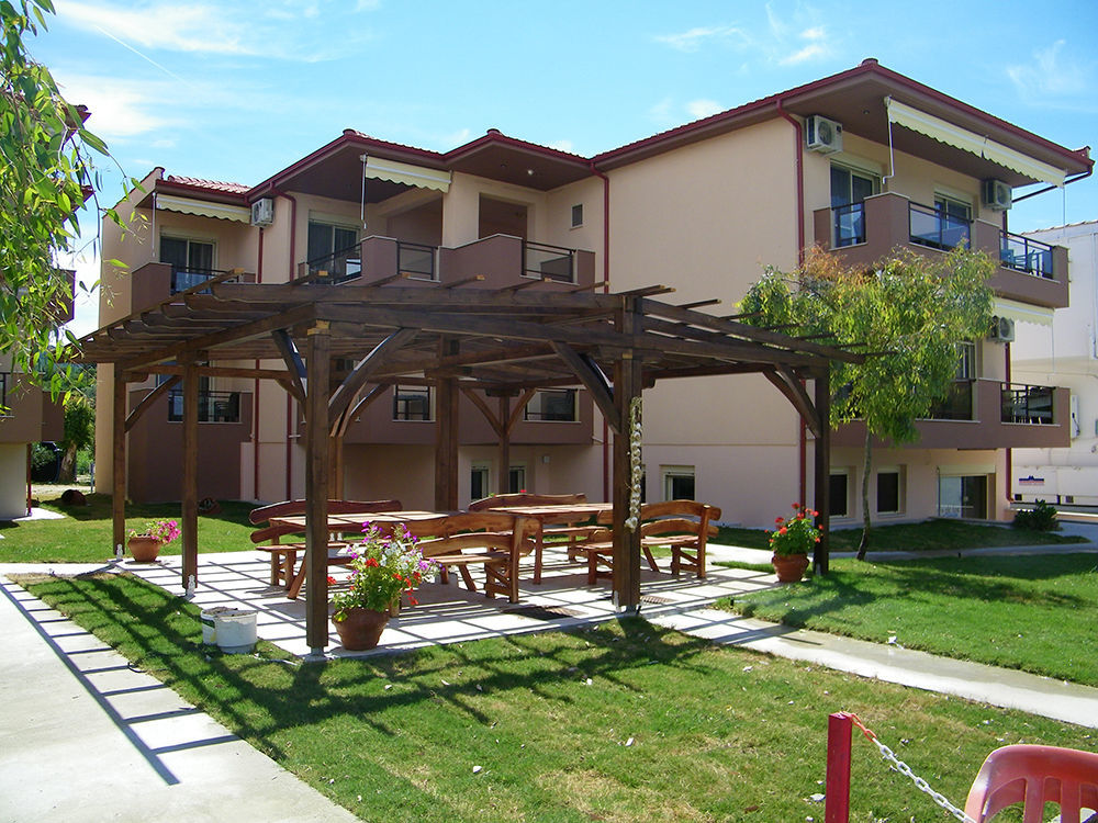 Castro Deluxe Apartment Toroni Exterior photo
