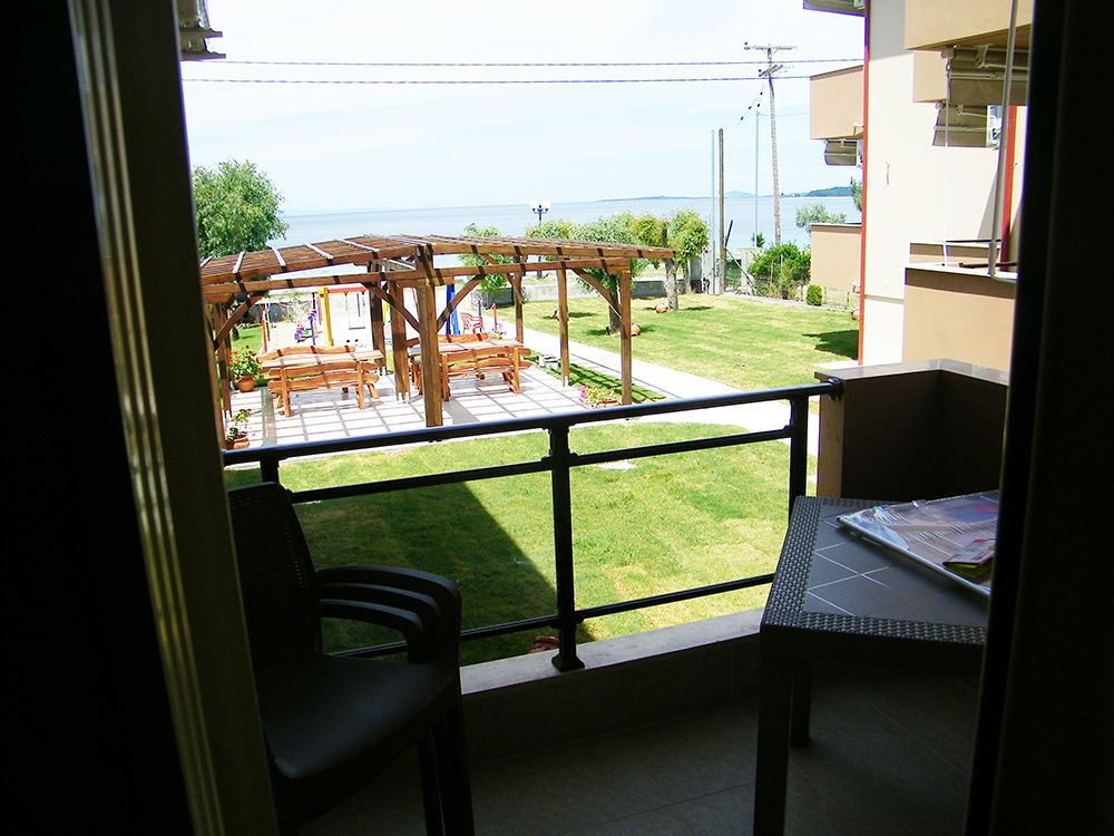 Castro Deluxe Apartment Toroni Exterior photo