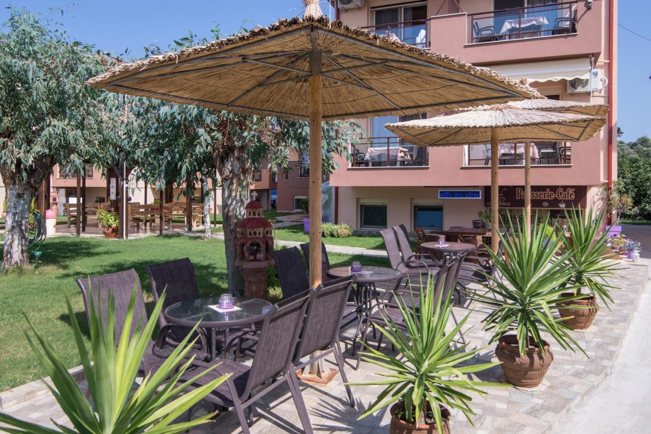 Castro Deluxe Apartment Toroni Exterior photo